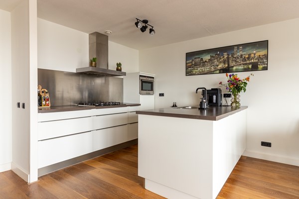 Medium property photo - Hoofdweg 1195A, 2151 MG Nieuw-Vennep